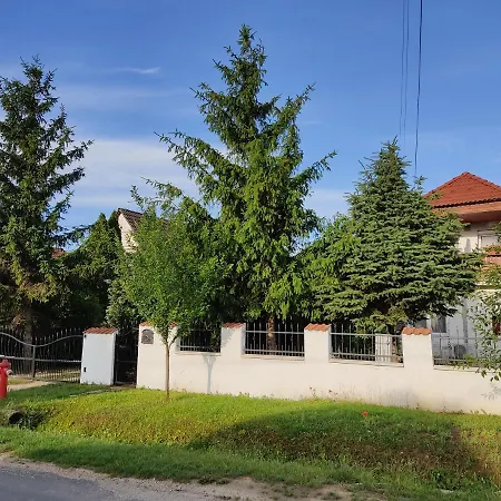 Robitel Wellness Vendeghaz Veszprem-gyulafiratot Guest house *