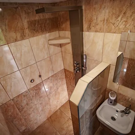 Guest house Robitel Wellness Vendeghaz Veszprem-gyulafiratot Veszprem