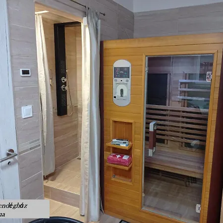 Guest house Robitel Wellness Vendeghaz Veszprem-gyulafiratot
