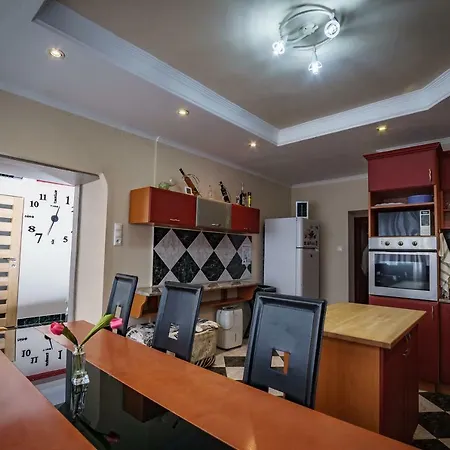 Πανσιόν Robitel Wellness Vendeghaz Veszprem-gyulafiratot 4*