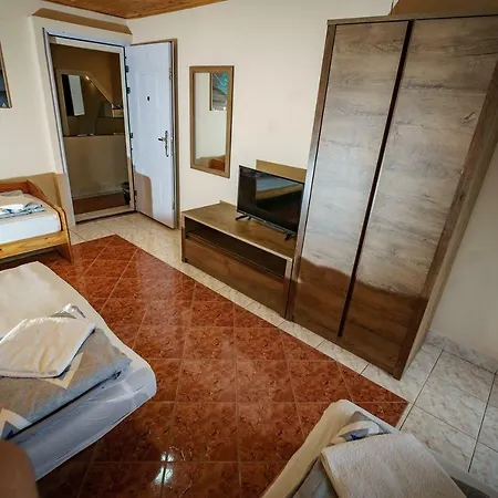 Robitel Wellness Vendeghaz Veszprem-gyulafiratot Guest house