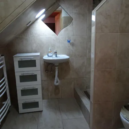 Robitel Wellness Vendeghaz Veszprem-gyulafiratot بيت ضيافة