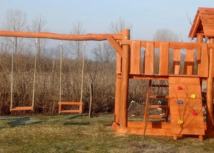 Robitel Wellness Vendeghaz Veszprem-gyulafiratot ゲストハウス