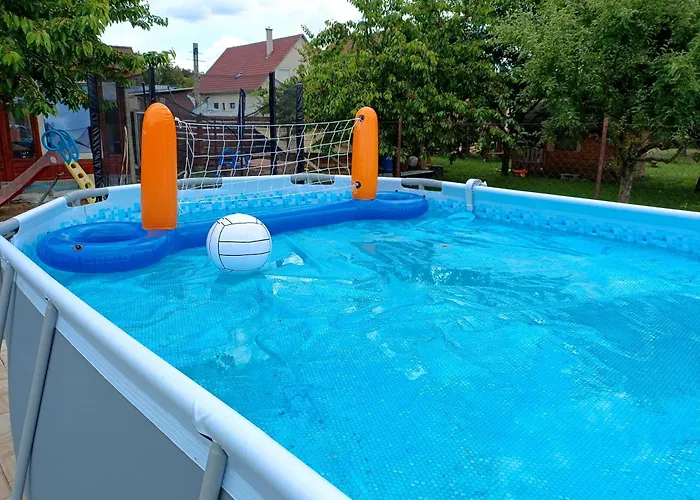 ゲストハウス Robitel Wellness Vendeghaz Veszprem-gyulafiratot 4*