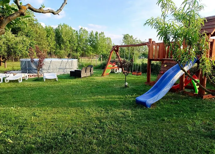 ゲストハウス Robitel Wellness Vendeghaz Veszprem-gyulafiratot 4*