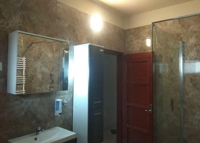 ゲストハウス Robitel Wellness Vendeghaz Veszprem-gyulafiratot 4*